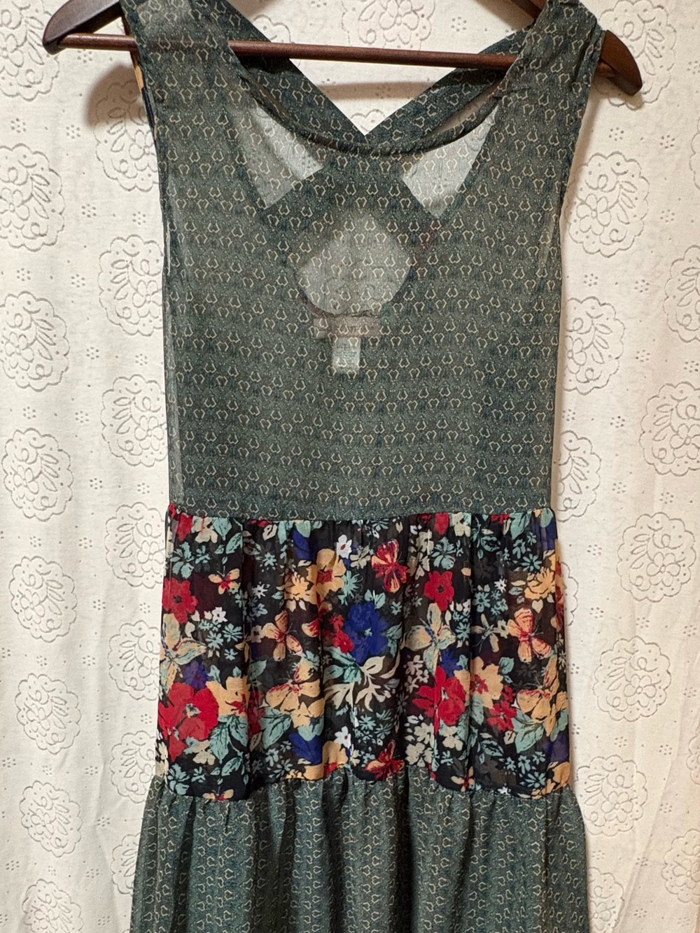 Band of Gypsies Size L Boho Mixed Floral Tiered Dress Strappy Back Green